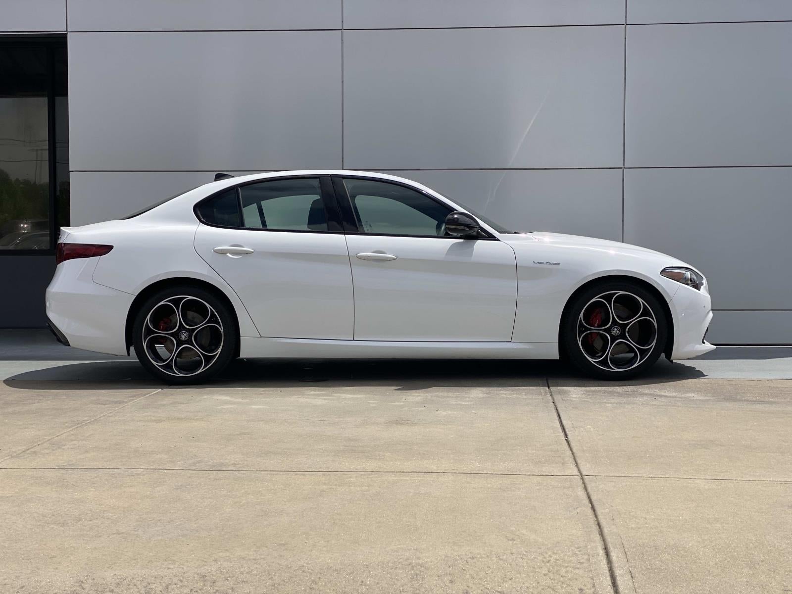 2022 Alfa Romeo Giulia Veloce RWD